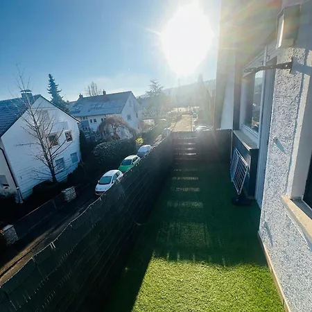 Charming, 2-room Near Airport-messe-stgt Apartmán *
